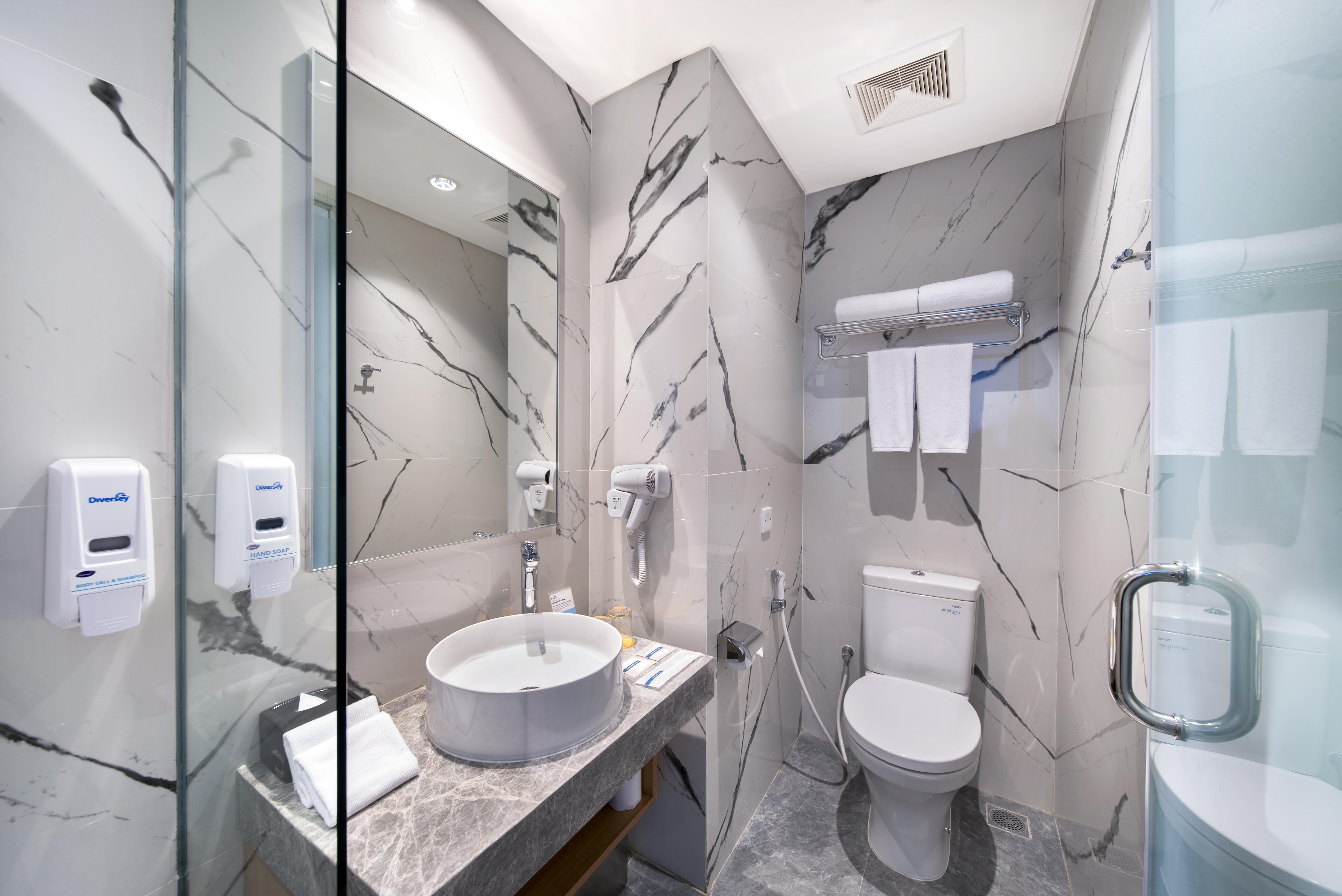 Holiday Inn Express Jakarta Matraman By Ihg Zewnętrze zdjęcie