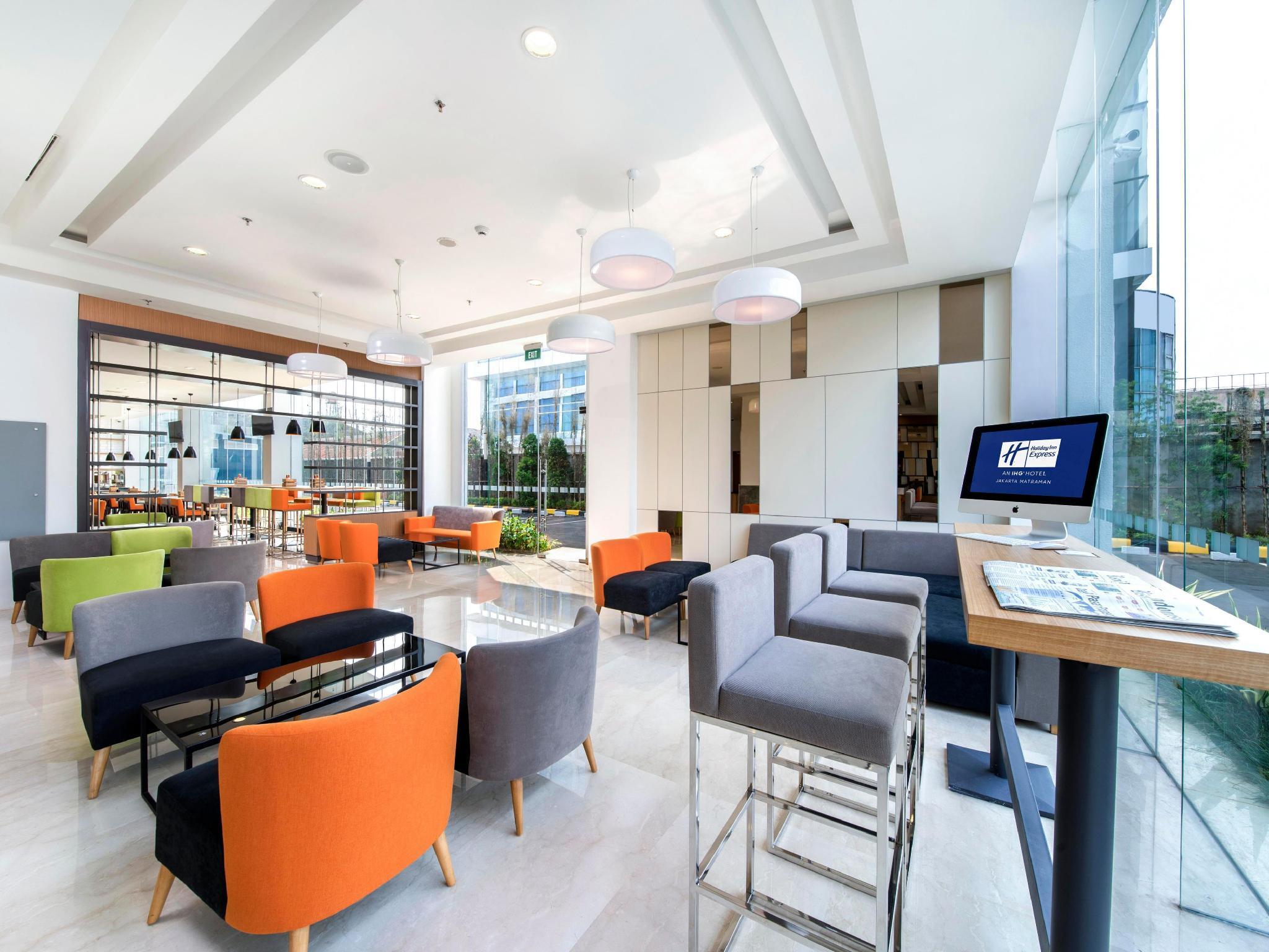 Holiday Inn Express Jakarta Matraman By Ihg Zewnętrze zdjęcie