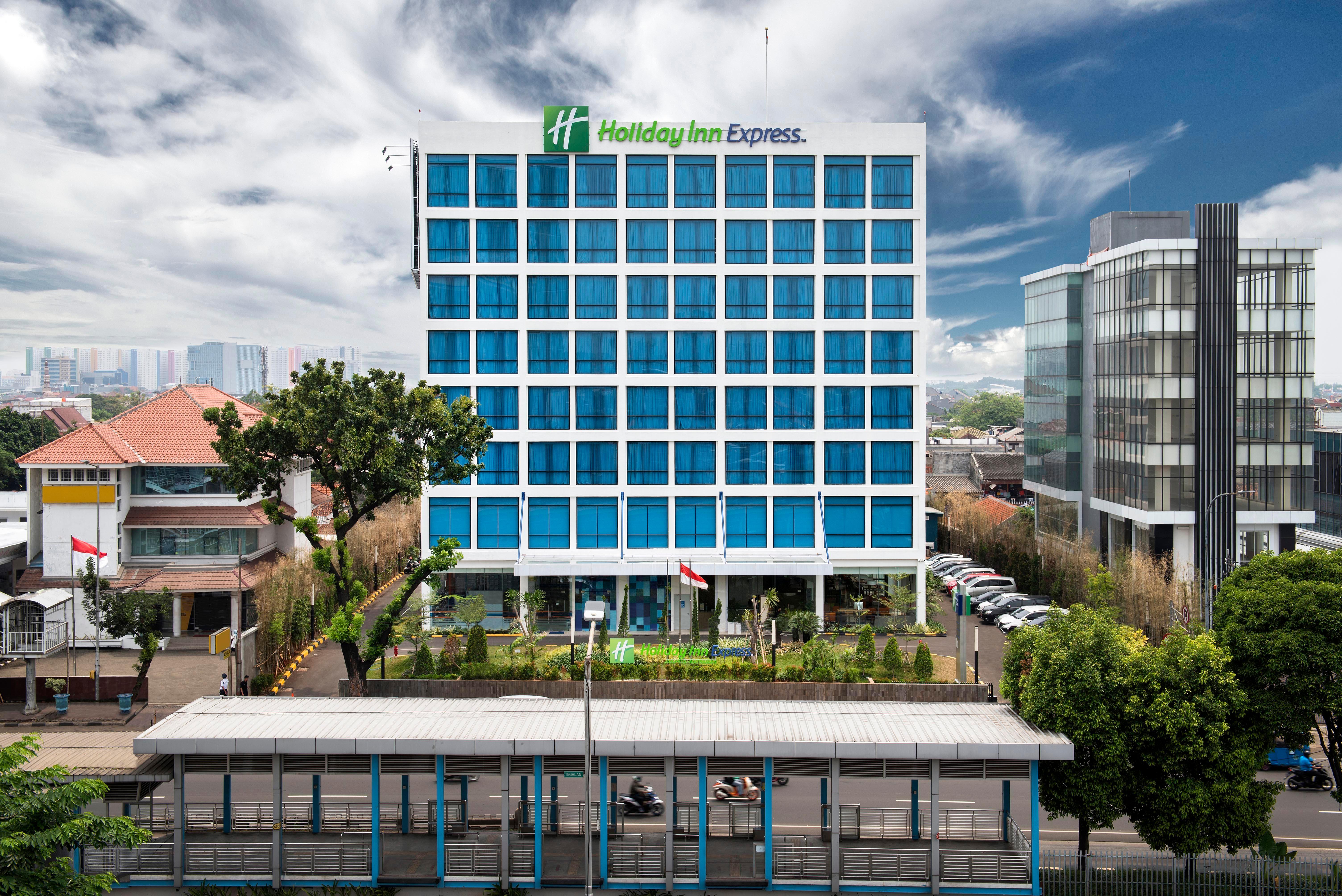 Holiday Inn Express Jakarta Matraman By Ihg Zewnętrze zdjęcie