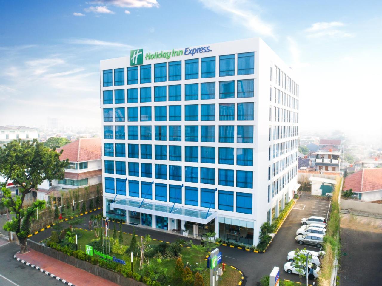 Holiday Inn Express Jakarta Matraman By Ihg Zewnętrze zdjęcie
