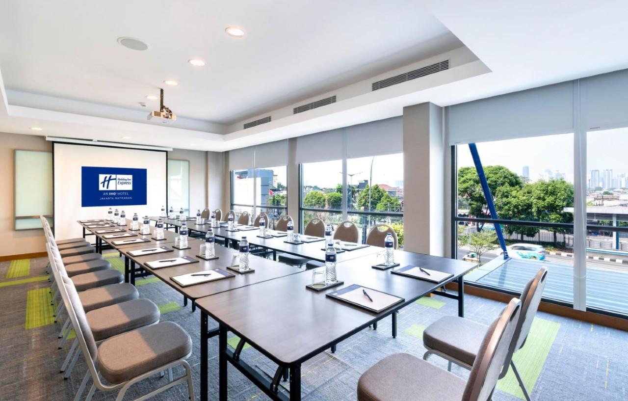Holiday Inn Express Jakarta Matraman By Ihg Zewnętrze zdjęcie